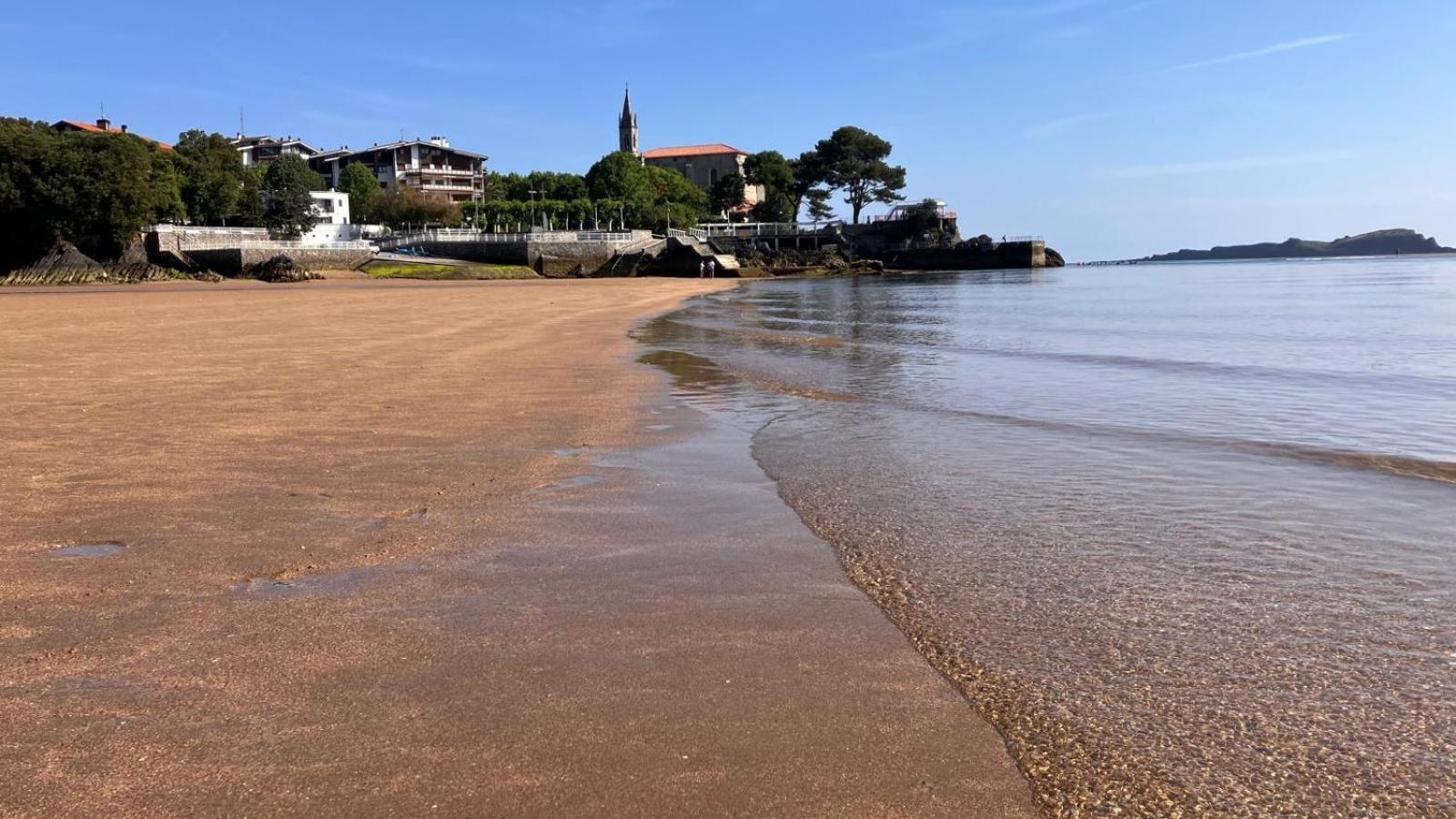 Duplex 122M2, 4 Dormitorios, 2 Banos Completos, Wifi 1Gb Mundaka Exteriör bild