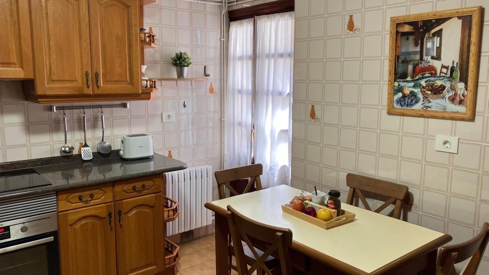 Duplex 122M2, 4 Dormitorios, 2 Banos Completos, Wifi 1Gb Mundaka Exteriör bild