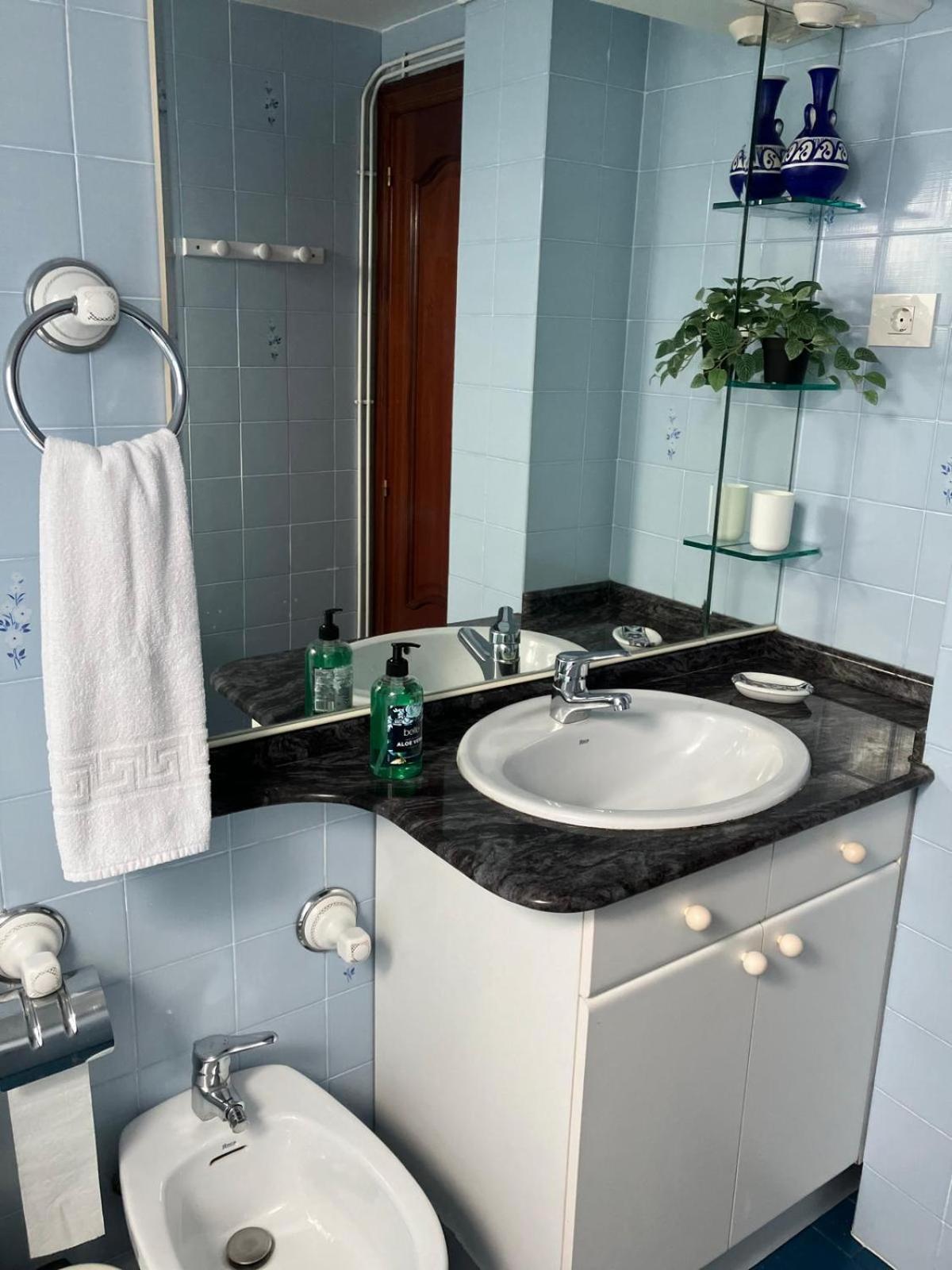 Duplex 122M2, 4 Dormitorios, 2 Banos Completos, Wifi 1Gb Mundaka Exteriör bild